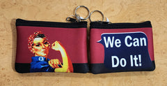 Monedero rosa y negro con la frase "We Can Do It" de Rosie The Riveter