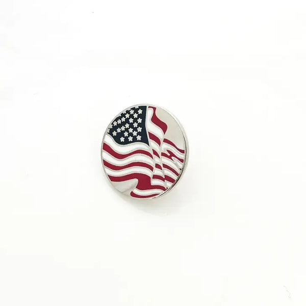 Pin de solapa con bandera estadounidense ondeante con estrellas y rayas