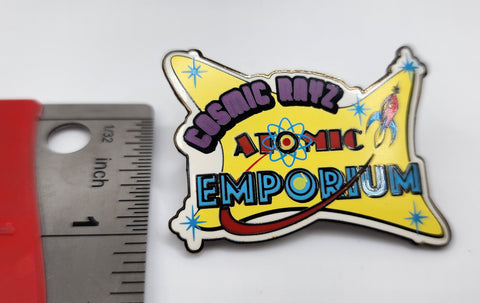 Broche de solapa de metal esmaltado para sombrero de Cosmic Rayz Atomic Emporium