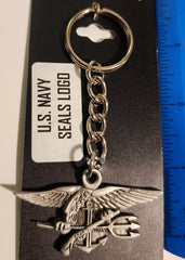 Llavero de peltre con el logotipo de los Seals de la Marina de los EE. UU. (USN)