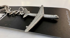 Llavero de peltre con forma de avión Convair B-36 Peacemaker