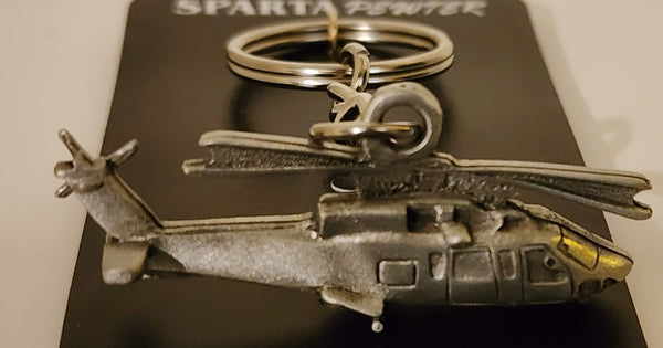 TIMQUA Mini Llavero Accesorios, Llavero En Forma De Pistola Genial Regalo Para Hombres, Negro